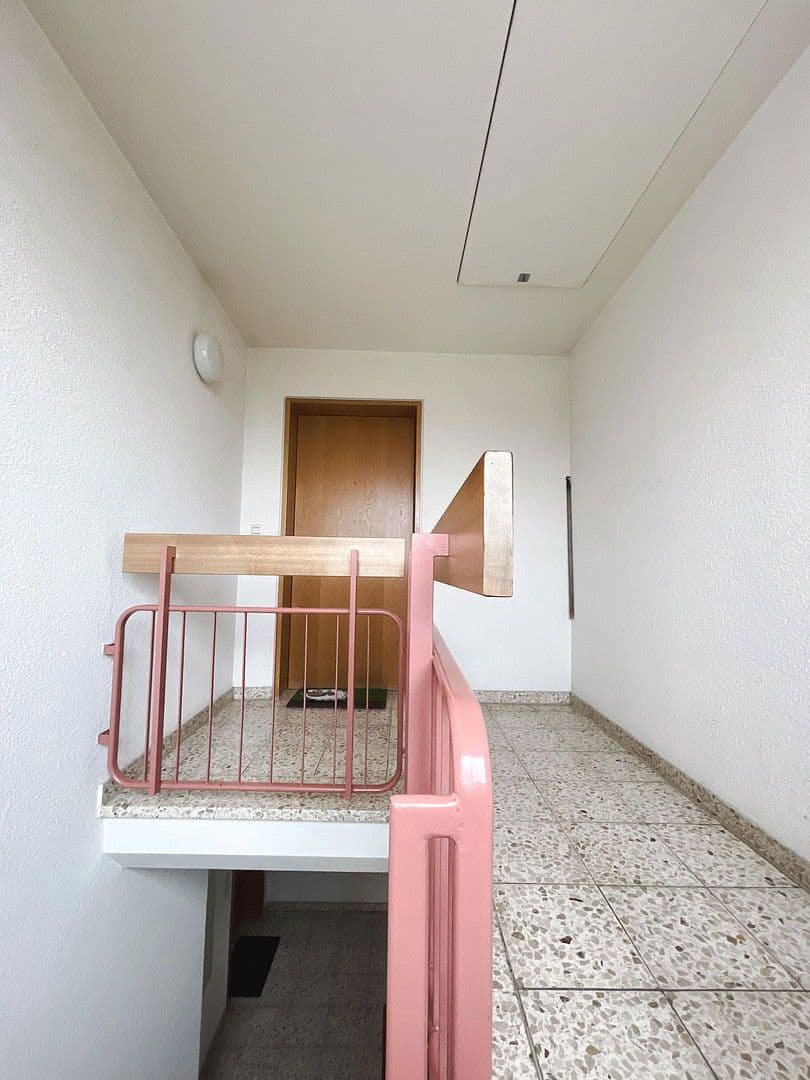 Prodej bytu 4+1 105 m², Stuttgart, Bádensko-Württembersko Prodej bytu 4+1 105 m², Stuttgart, Bádensko-Württembersko