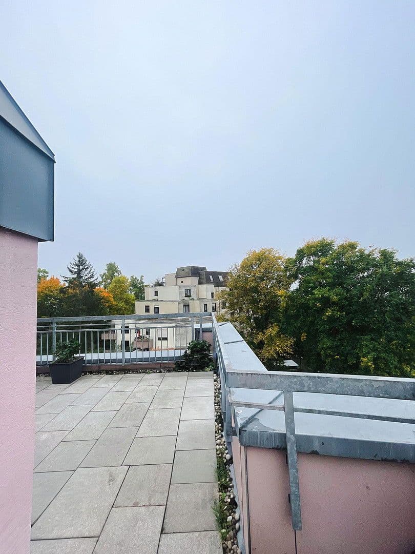 Prodej bytu 4+1 105 m², Stuttgart, Bádensko-Württembersko Prodej bytu 4+1 105 m², Stuttgart, Bádensko-Württembersko