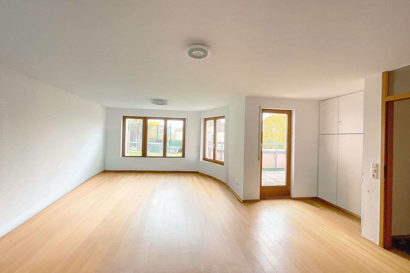 Prodej bytu 4+1 105 m², Stuttgart, Bádensko-Württembersko Prodej bytu 4+1 105 m², Stuttgart, Bádensko-Württembersko