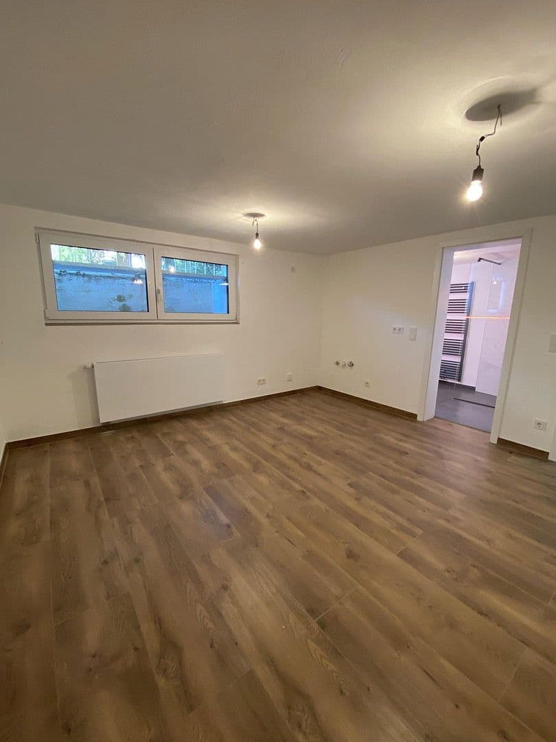 Pronájem bytu 1+1 21 m², Pohlheim, Hessen Pronájem bytu 1+1 21 m², Pohlheim, Hessen