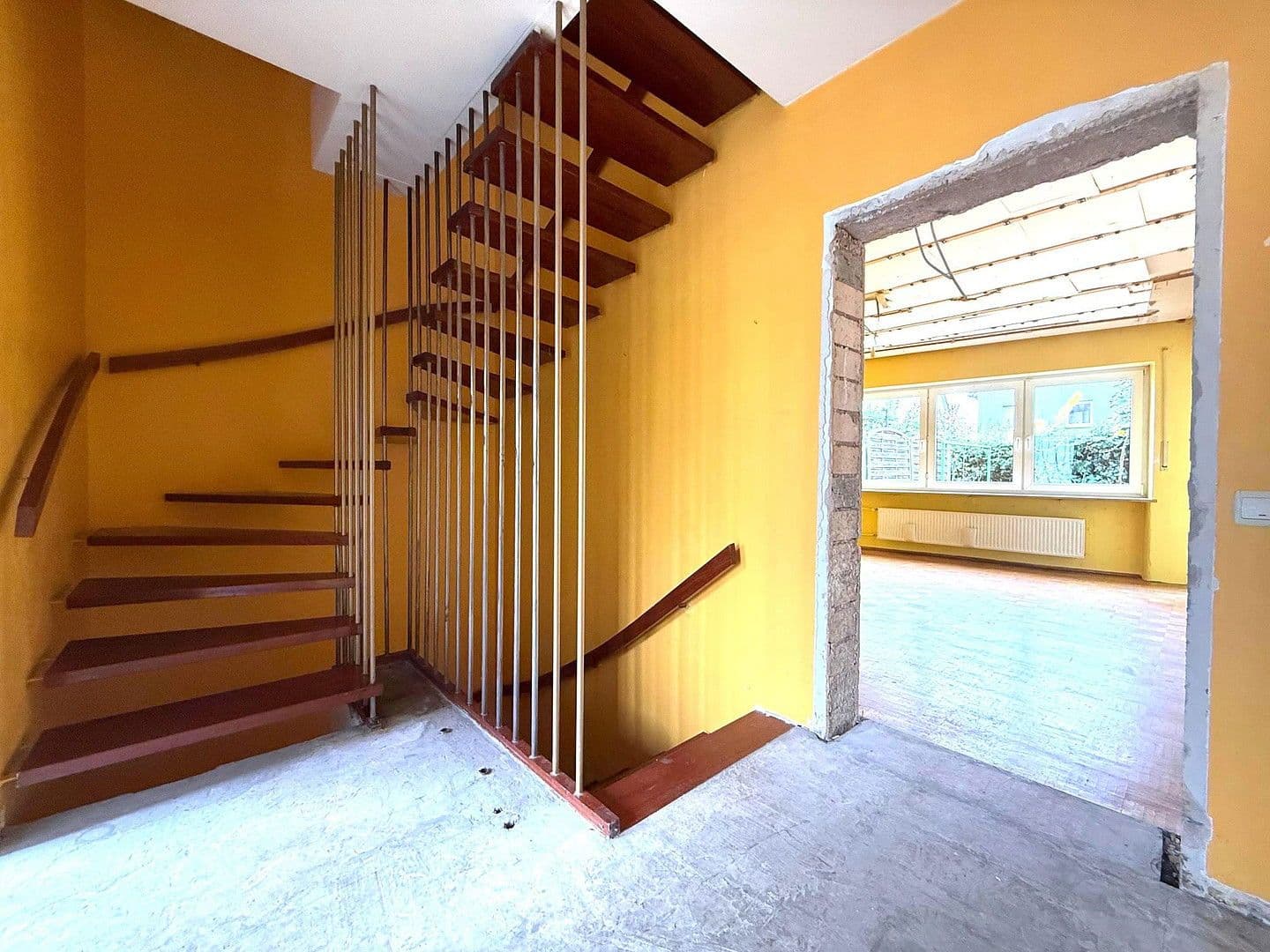 Prodej domu 144 m², pozemek 270 m², Vogelherdstr. 15c, Zirndorf, Bavorsko Prodej domu 144 m², pozemek 270 m², Vogelherdstr. 15c, Zirndorf, Bavorsko