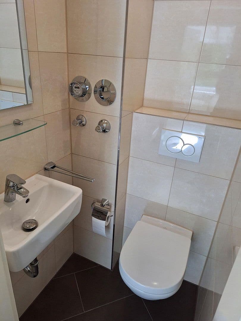 Prodej bytu 3+1 63 m², Kemptener Straße 54, München, Bavorsko Prodej bytu 3+1 63 m², Kemptener Straße 54, München, Bavorsko