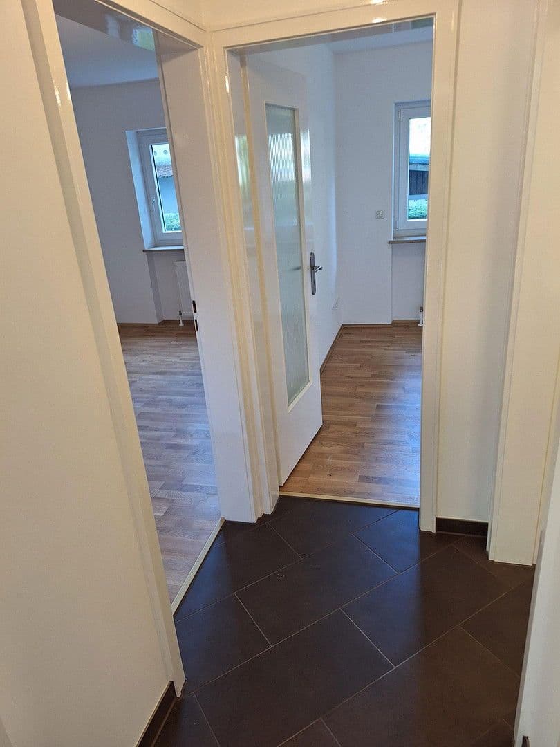 Prodej bytu 3+1 63 m², Kemptener Straße 54, München, Bavorsko Prodej bytu 3+1 63 m², Kemptener Straße 54, München, Bavorsko