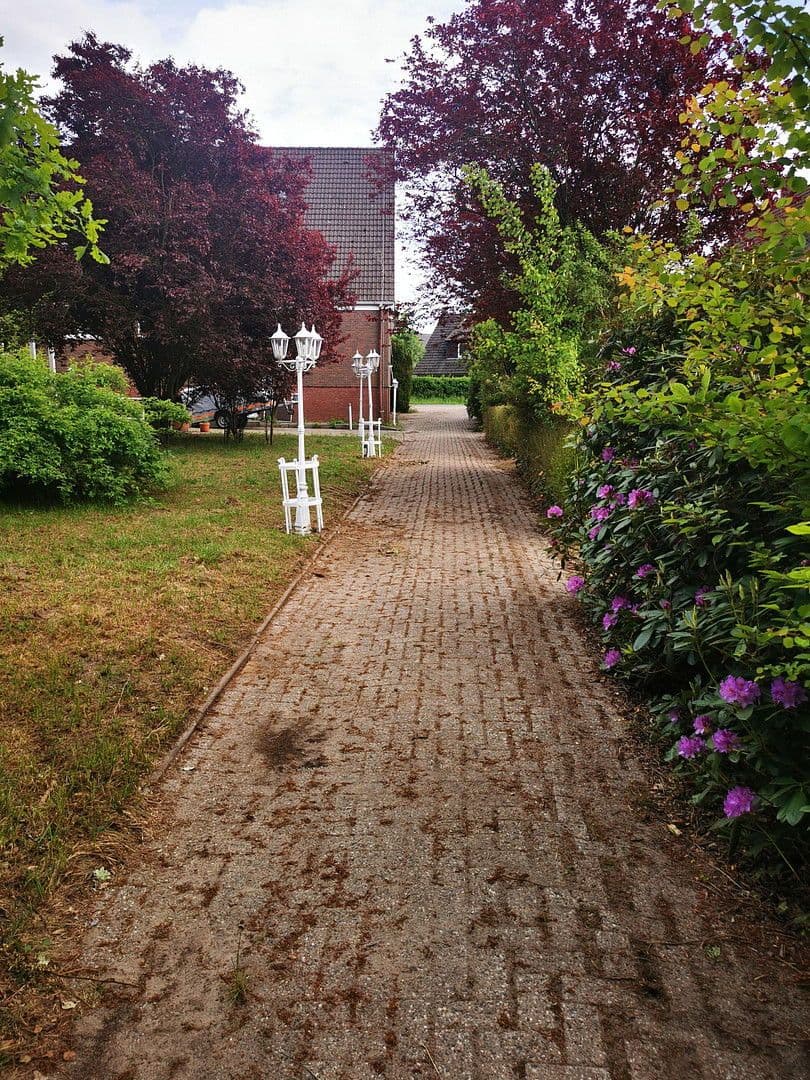 Prodej domu 1.350 m², pozemek 5.045 m², Auf der Loge 7, Wedemark, Dolní Sasko Prodej domu 1.350 m², pozemek 5.045 m², Auf der Loge 7, Wedemark, Dolní Sasko