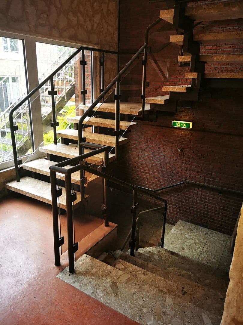 Prodej domu 1.350 m², pozemek 5.045 m², Auf der Loge 7, Wedemark, Dolní Sasko Prodej domu 1.350 m², pozemek 5.045 m², Auf der Loge 7, Wedemark, Dolní Sasko