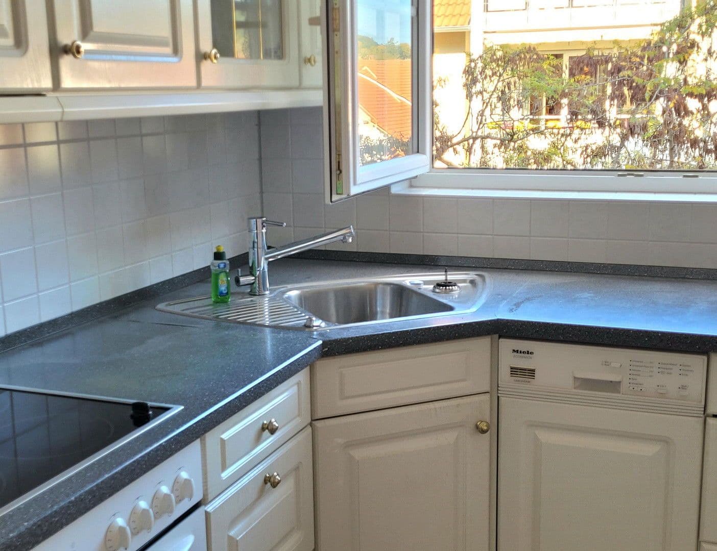 Pronájem bytu 3+1 85 m², Staufen im Breisgau, Bádensko-Württembersko Pronájem bytu 3+1 85 m², Staufen im Breisgau, Bádensko-Württembersko