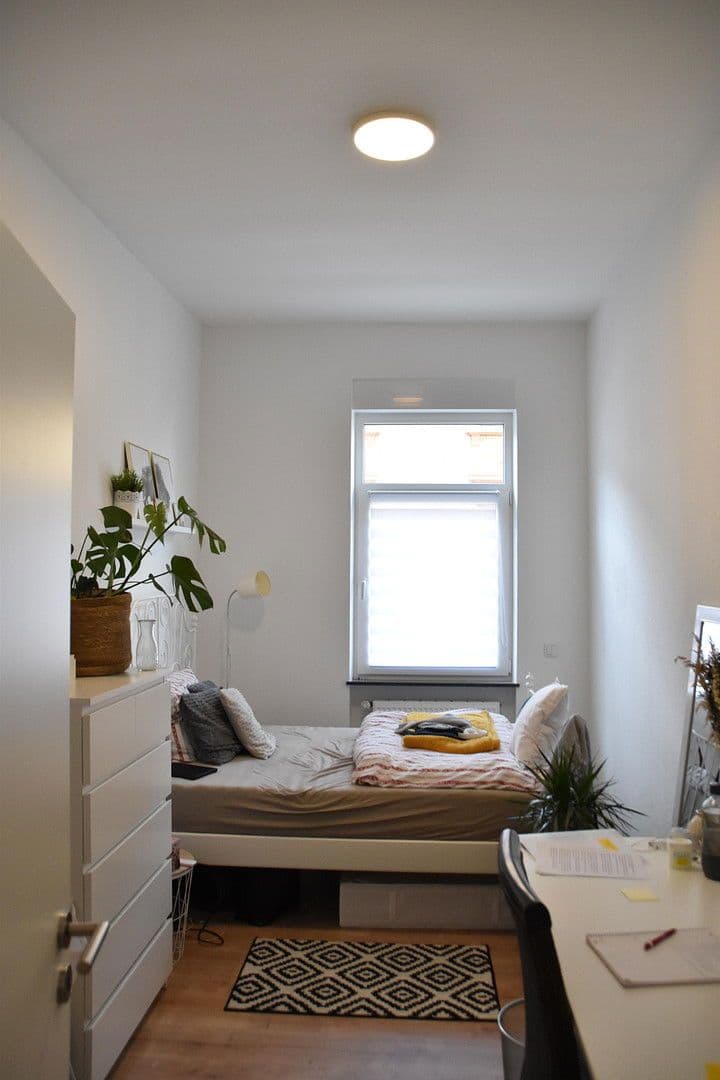 Pronájem bytu 3+1 65 m², Schützenstraße 42, Ludwigshafen am Rhein, Porýní-Falc Pronájem bytu 3+1 65 m², Schützenstraße 42, Ludwigshafen am Rhein, Porýní-Falc