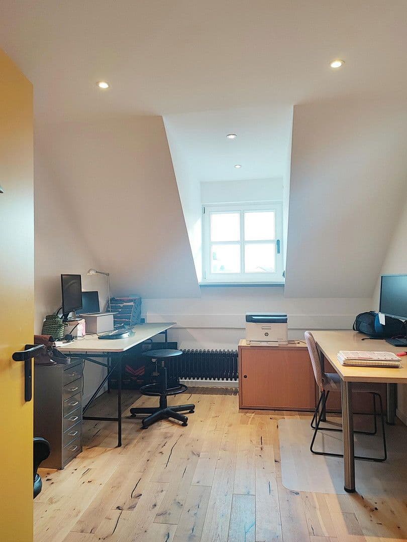 Prodej bytu 4+1 140 m², Klosterstraße 10, Eggenfelden, Bavorsko Prodej bytu 4+1 140 m², Klosterstraße 10, Eggenfelden, Bavorsko