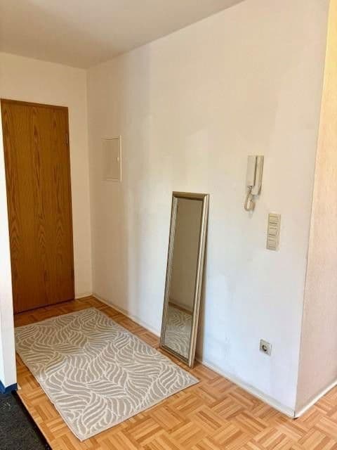 Prodej bytu 2+1 35 m², Talstr. 18/1, Untergruppenbach, Bádensko-Württembersko Prodej bytu 2+1 35 m², Talstr. 18/1, Untergruppenbach, Bádensko-Württembersko