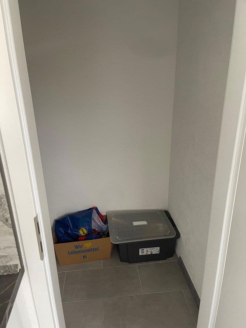 Prodej bytu 6+1 141 m², Herxheimweyher, Porýní-Falc Prodej bytu 6+1 141 m², Herxheimweyher, Porýní-Falc