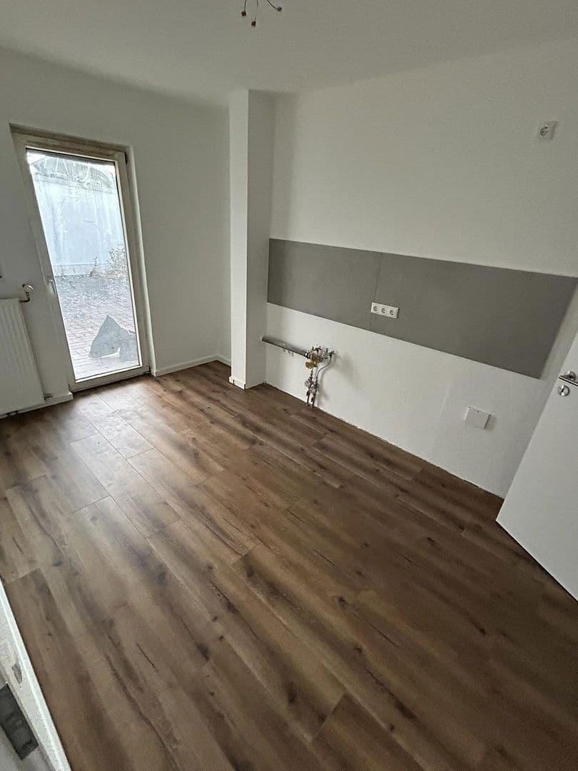 Pronájem bytu 3+kk 91 m², Egerstr. 17, Fulda, Hessen Pronájem bytu 3+kk 91 m², Egerstr. 17, Fulda, Hessen