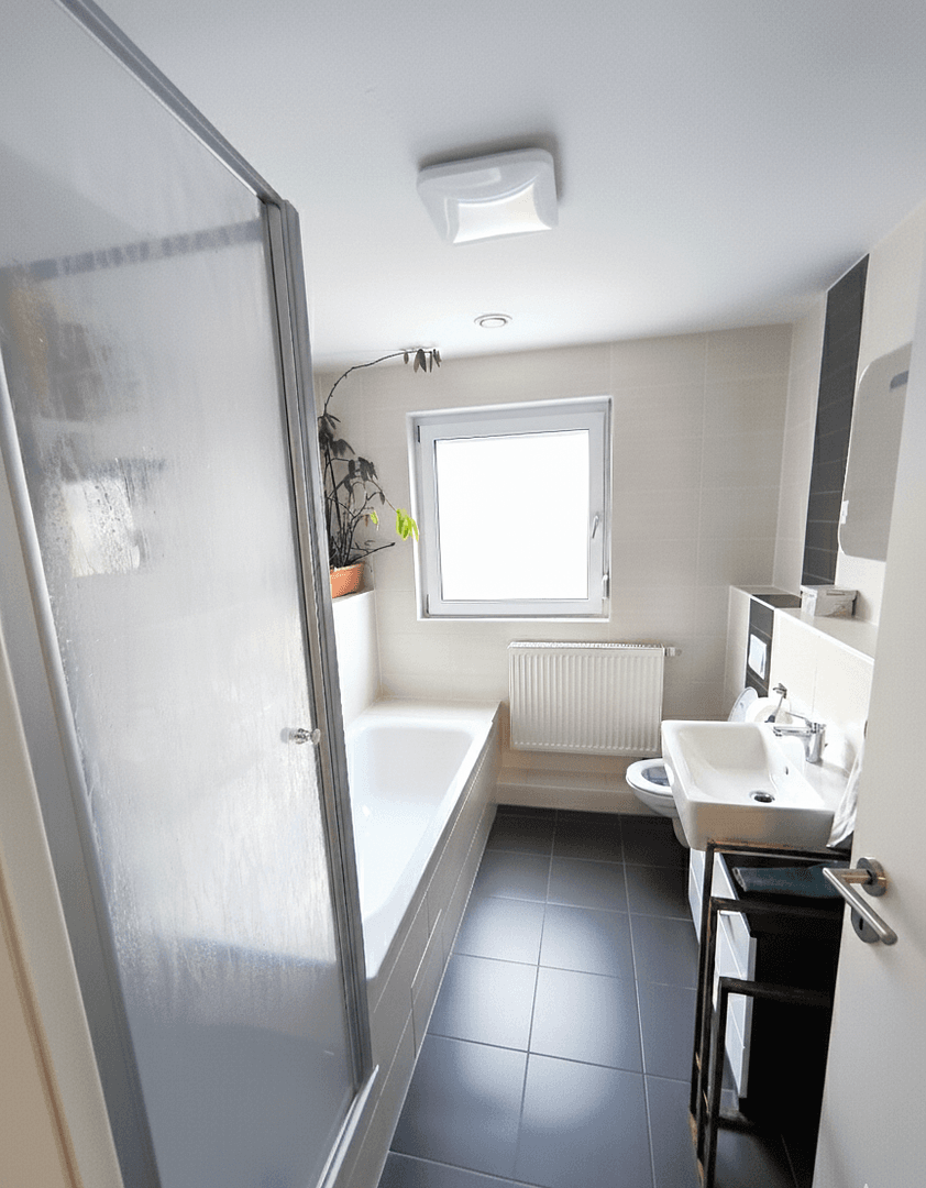 Prodej domu 138 m², pozemek 229 m², Adelsdorf, Bavorsko Prodej domu 138 m², pozemek 229 m², Adelsdorf, Bavorsko