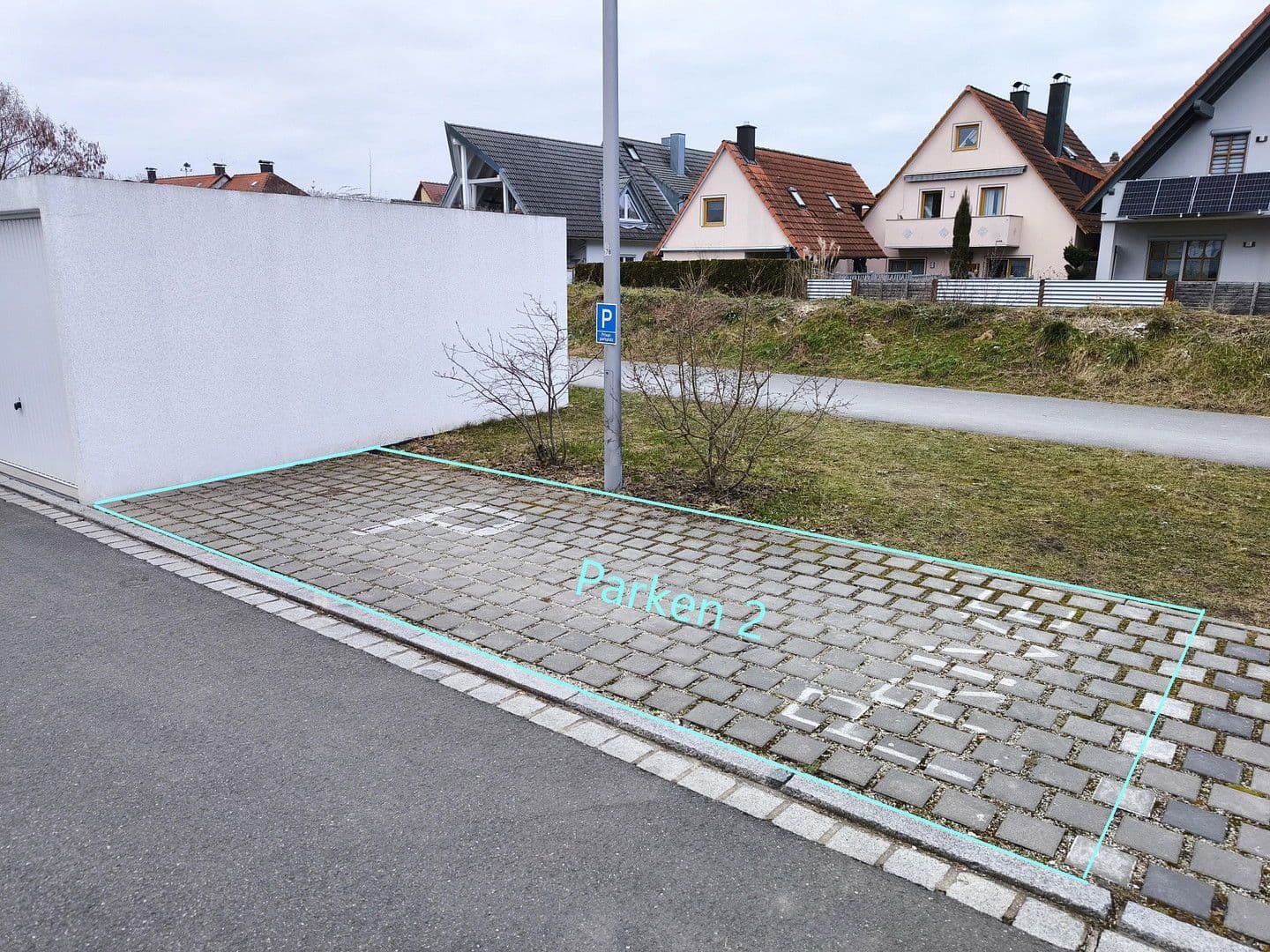 Prodej domu 138 m², pozemek 229 m², Adelsdorf, Bavorsko Prodej domu 138 m², pozemek 229 m², Adelsdorf, Bavorsko