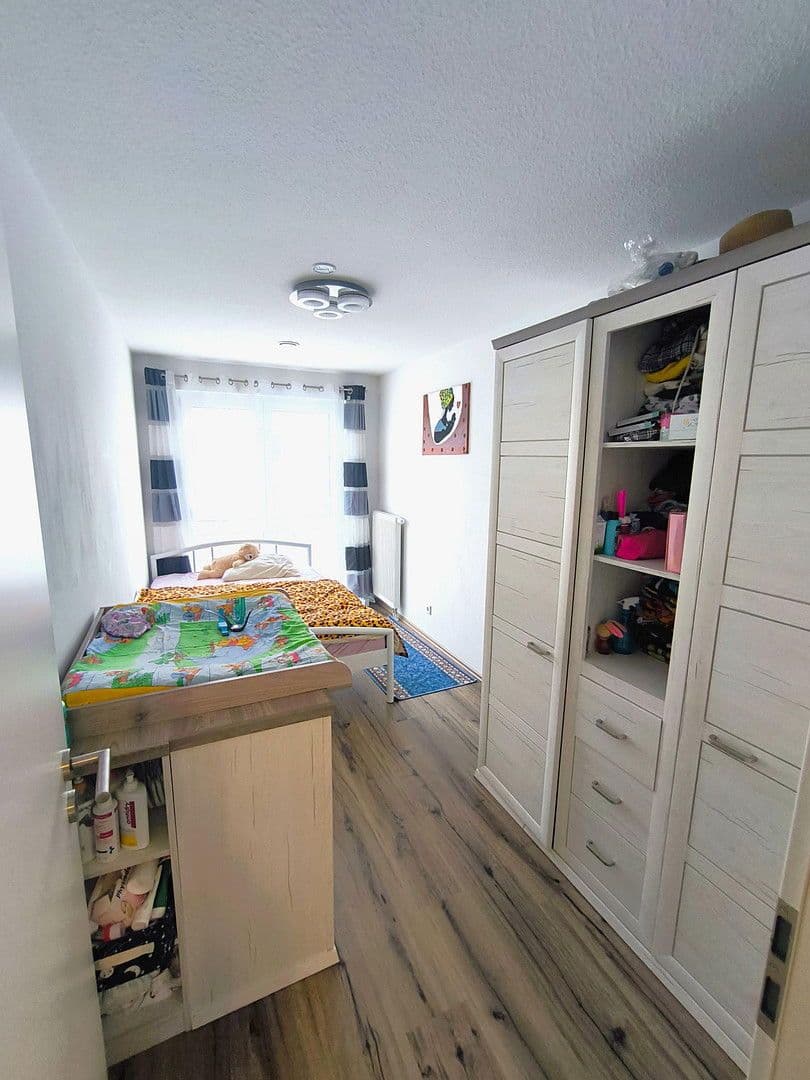 Prodej domu 138 m², pozemek 229 m², Adelsdorf, Bavorsko Prodej domu 138 m², pozemek 229 m², Adelsdorf, Bavorsko