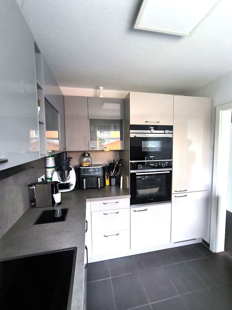 Prodej domu 138 m², pozemek 229 m², Adelsdorf, Bavorsko Prodej domu 138 m², pozemek 229 m², Adelsdorf, Bavorsko