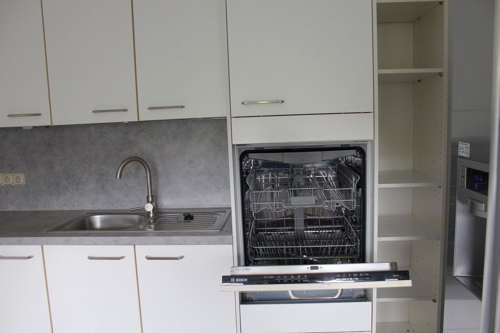 Prodej domu 96 m², pozemek 848 m², Leezen, Šlesvicko-Holštýnsko Prodej domu 96 m², pozemek 848 m², Leezen, Šlesvicko-Holštýnsko