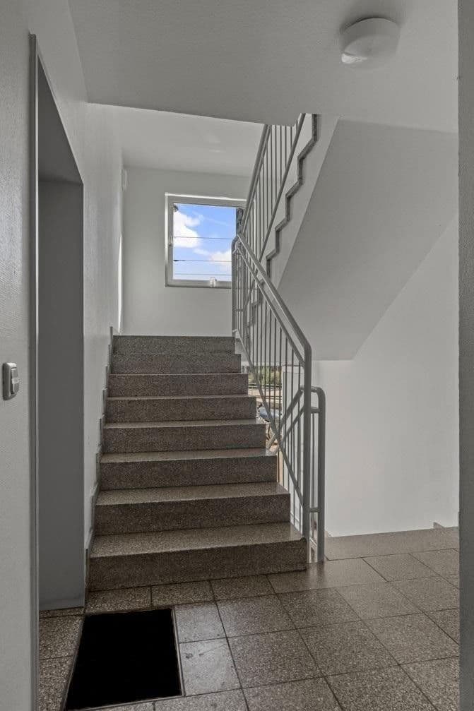 Prodej bytu 2+1 51 m², Schulenburger Landstrasse 65, Hannover, Dolní Sasko Prodej bytu 2+1 51 m², Schulenburger Landstrasse 65, Hannover, Dolní Sasko