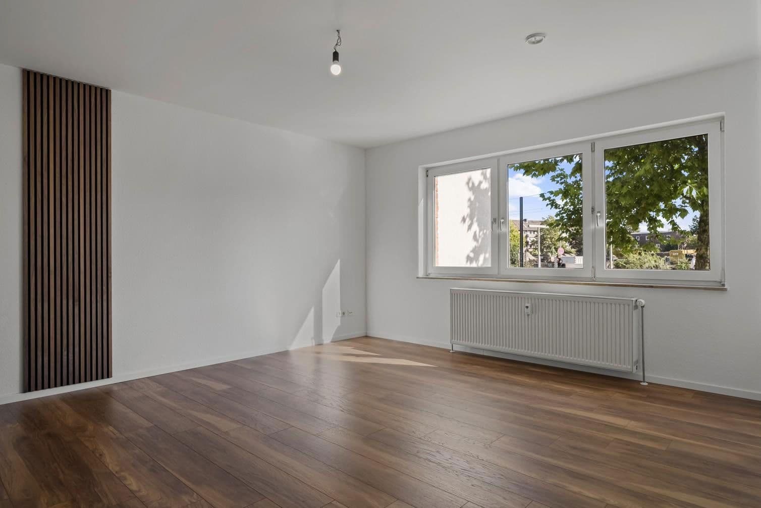Prodej bytu 2+1 51 m², Schulenburger Landstrasse 65, Hannover, Dolní Sasko Prodej bytu 2+1 51 m², Schulenburger Landstrasse 65, Hannover, Dolní Sasko
