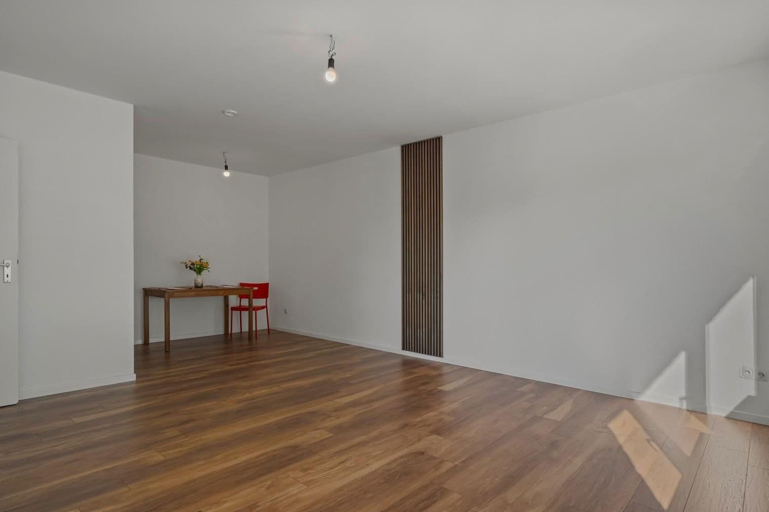 Prodej bytu 2+1 51 m², Schulenburger Landstrasse 65, Hannover, Dolní Sasko Prodej bytu 2+1 51 m², Schulenburger Landstrasse 65, Hannover, Dolní Sasko