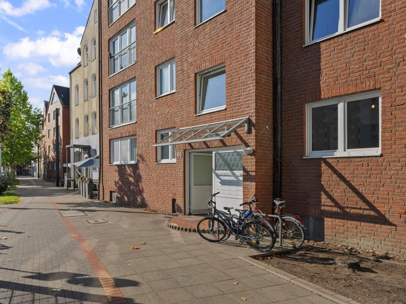 Prodej bytu 2+1 51 m², Schulenburger Landstrasse 65, Hannover, Dolní Sasko Prodej bytu 2+1 51 m², Schulenburger Landstrasse 65, Hannover, Dolní Sasko