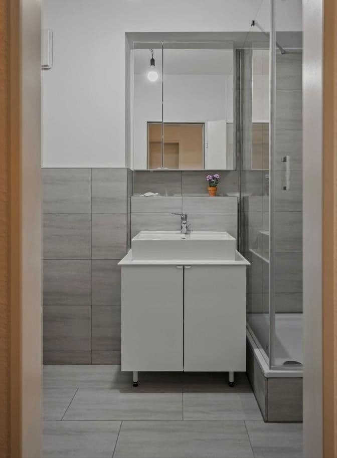 Prodej bytu 2+1 51 m², Schulenburger Landstrasse 65, Hannover, Dolní Sasko Prodej bytu 2+1 51 m², Schulenburger Landstrasse 65, Hannover, Dolní Sasko