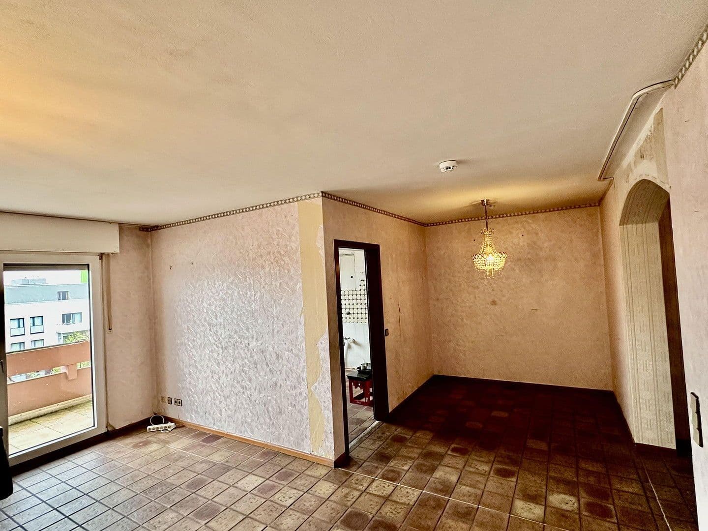 Prodej bytu 3+1 86 m², Düsseldorf, Severní Porýní-Vestfálsko Prodej bytu 3+1 86 m², Düsseldorf, Severní Porýní-Vestfálsko