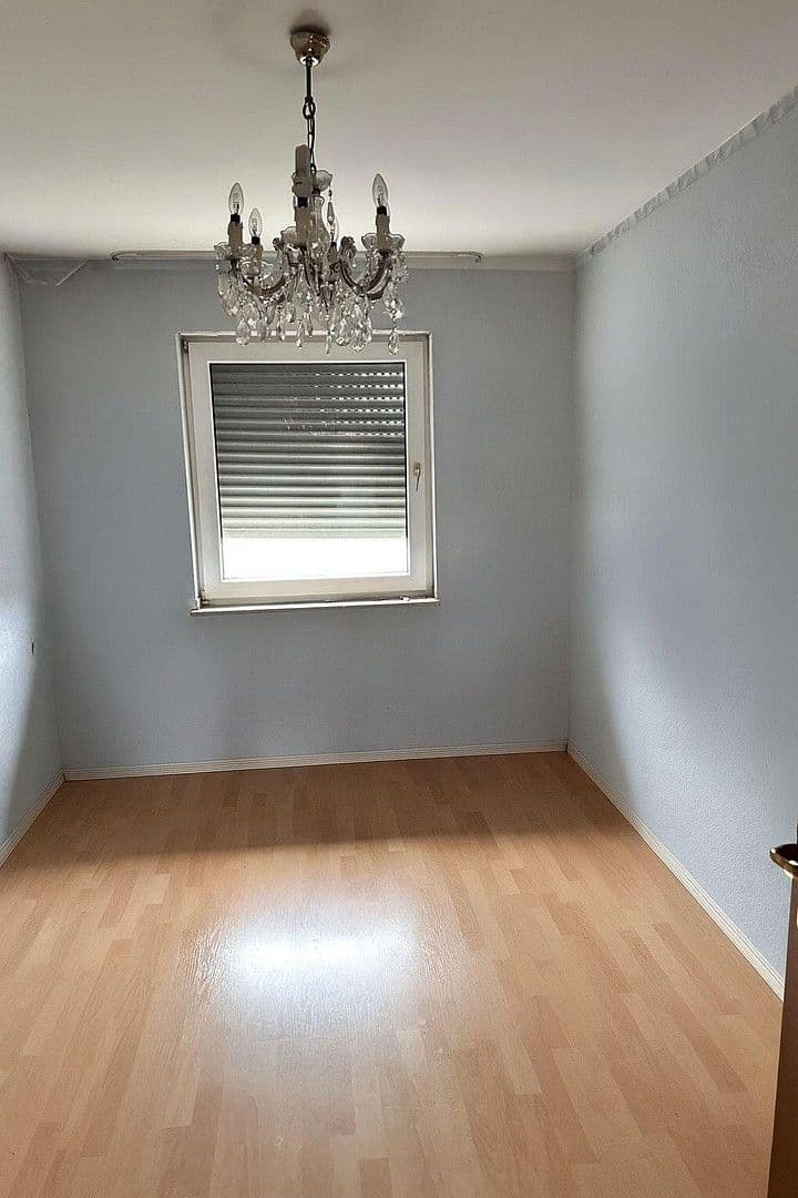 Prodej bytu 3+1 86 m², Düsseldorf, Severní Porýní-Vestfálsko Prodej bytu 3+1 86 m², Düsseldorf, Severní Porýní-Vestfálsko