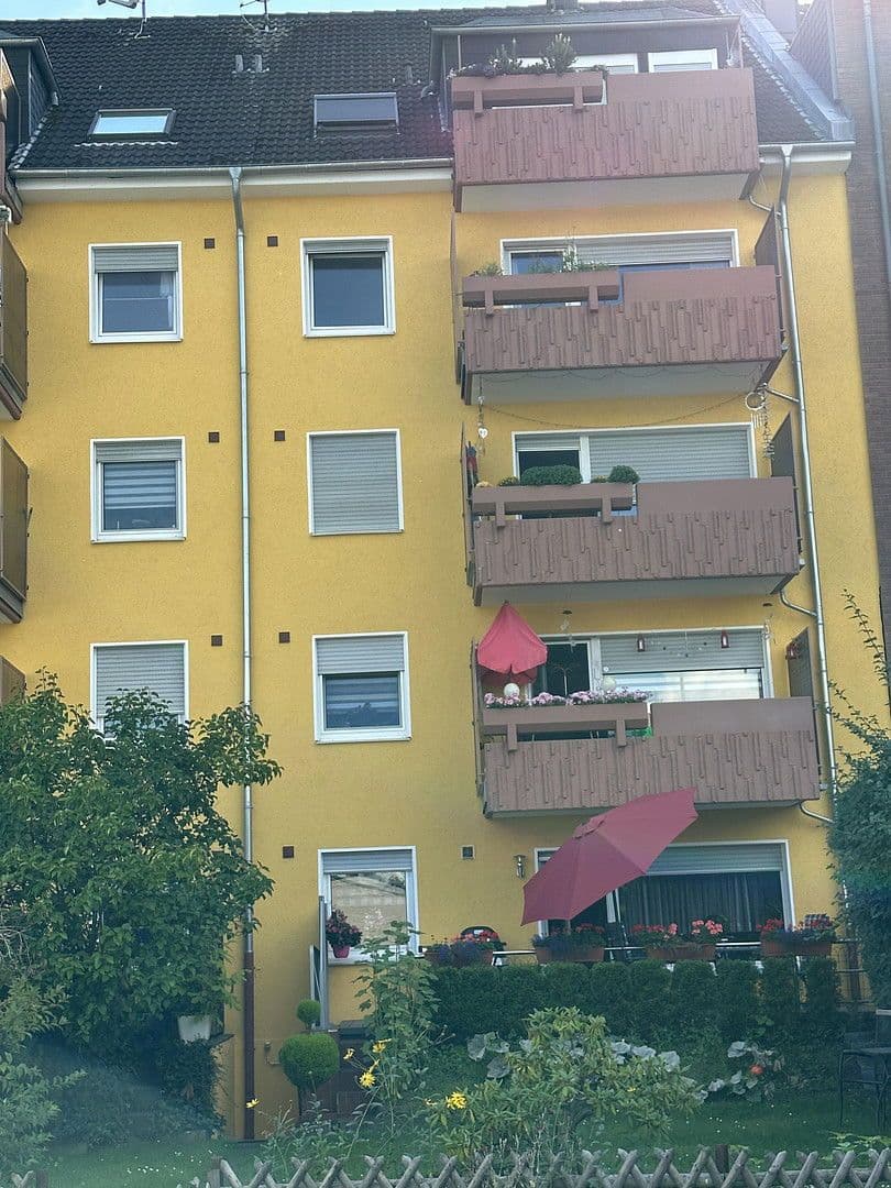 Prodej bytu 3+1 86 m², Düsseldorf, Severní Porýní-Vestfálsko Prodej bytu 3+1 86 m², Düsseldorf, Severní Porýní-Vestfálsko