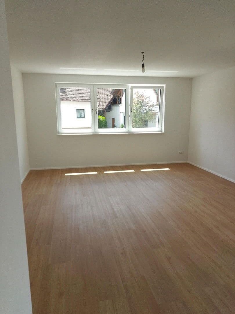 Prodej bytu 4+1 138 m², Daisendorf, Bádensko-Württembersko Prodej bytu 4+1 138 m², Daisendorf, Bádensko-Württembersko