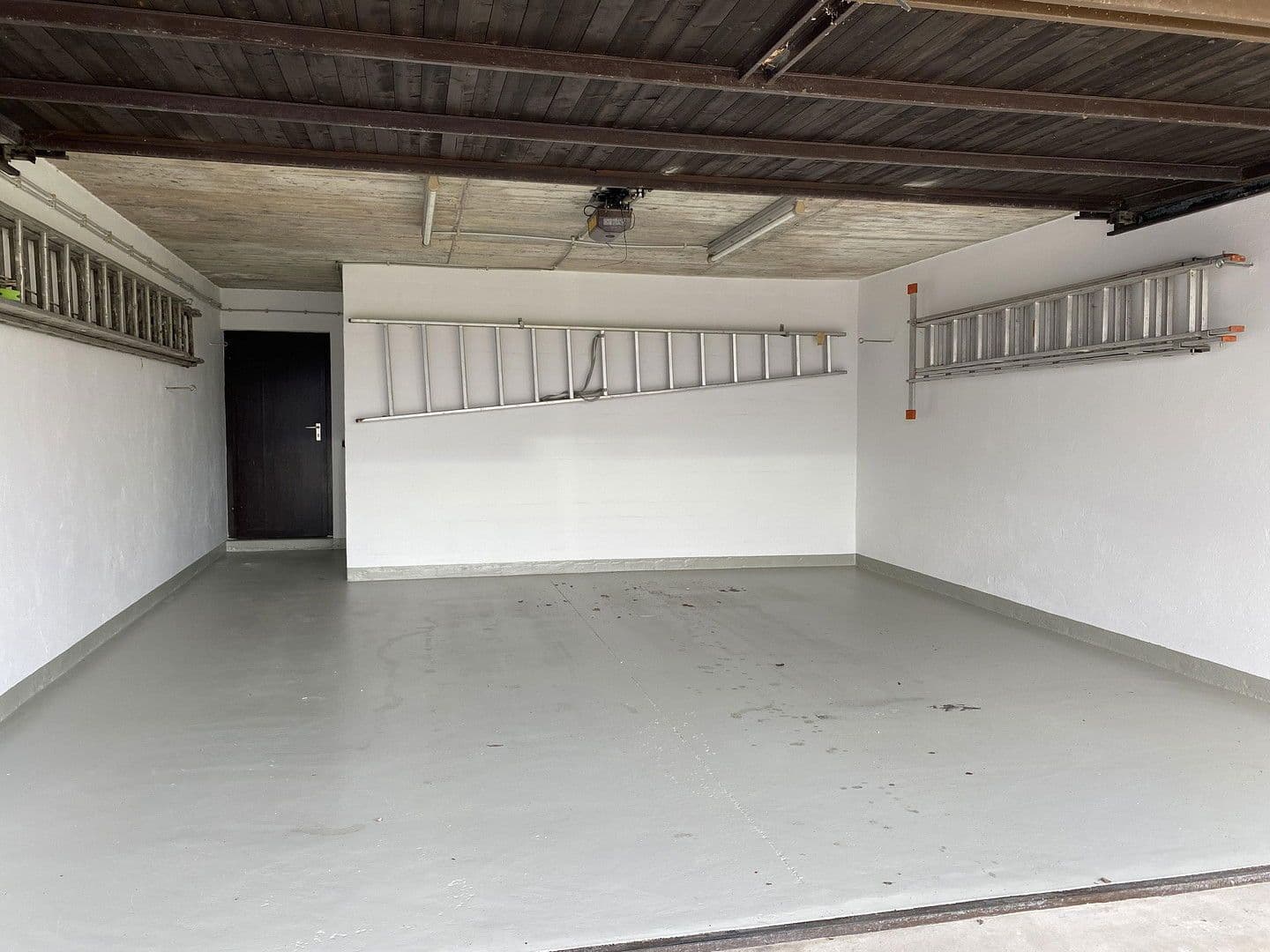 Pronájem domu 160 m², pozemek 766 m², Lappersdorf, Bavorsko Pronájem domu 160 m², pozemek 766 m², Lappersdorf, Bavorsko