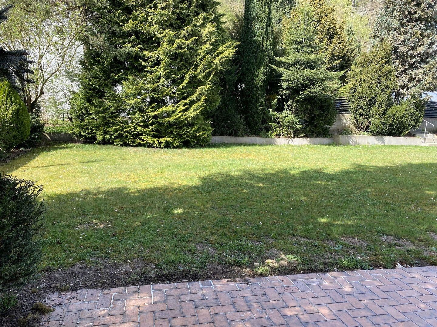 Pronájem domu 160 m², pozemek 766 m², Lappersdorf, Bavorsko Pronájem domu 160 m², pozemek 766 m², Lappersdorf, Bavorsko