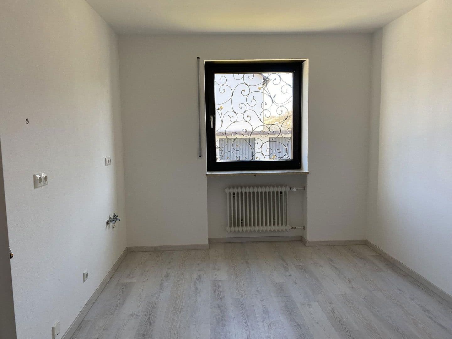 Pronájem domu 160 m², pozemek 766 m², Lappersdorf, Bavorsko Pronájem domu 160 m², pozemek 766 m², Lappersdorf, Bavorsko