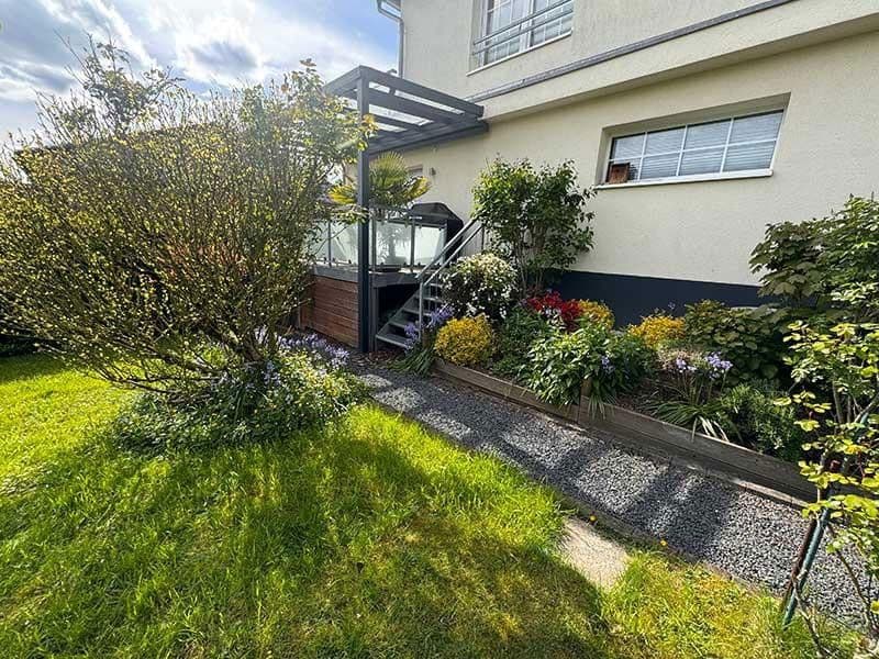 Prodej domu 190 m², pozemek 569 m², Overath, Severní Porýní-Vestfálsko Prodej domu 190 m², pozemek 569 m², Overath, Severní Porýní-Vestfálsko