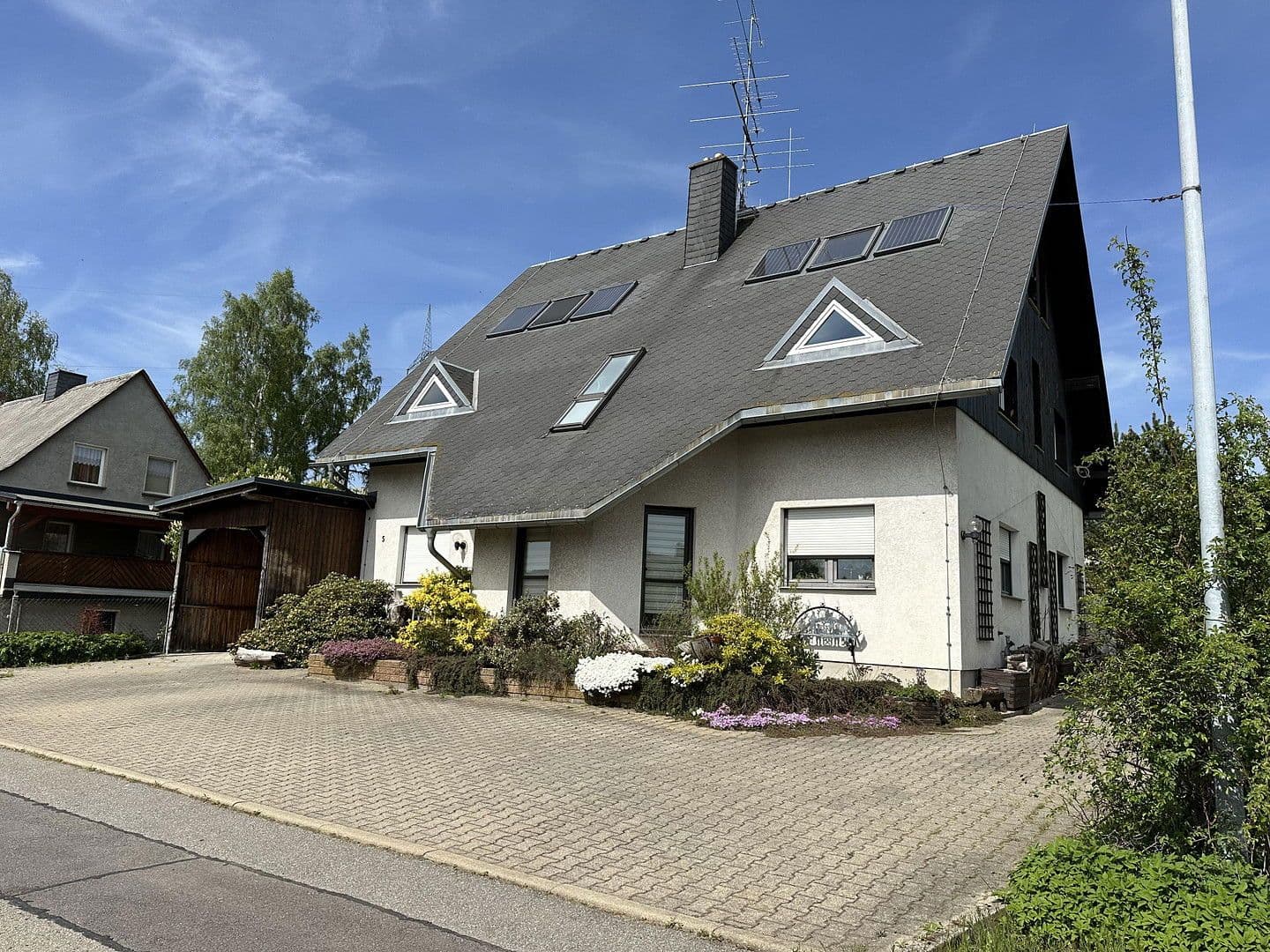 Prodej domu 134 m², pozemek 1.000 m², Zwönitz, Sasko Prodej domu 134 m², pozemek 1.000 m², Zwönitz, Sasko