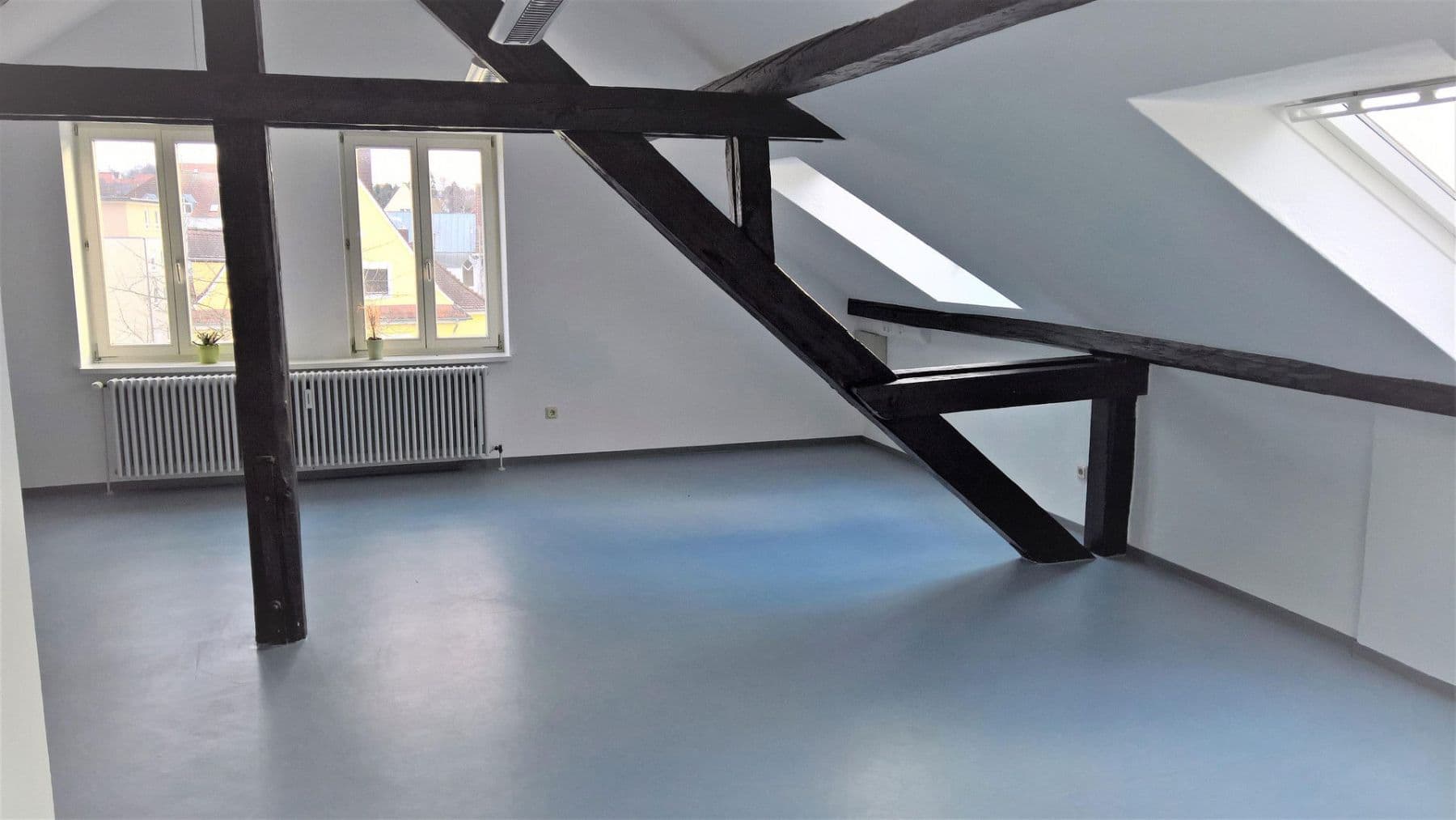 Pronájem kanceláře 76 m², Wendalinusstr. 2, Sankt Wendel, Země Sársko Pronájem kanceláře 76 m², Wendalinusstr. 2, Sankt Wendel, Země Sársko