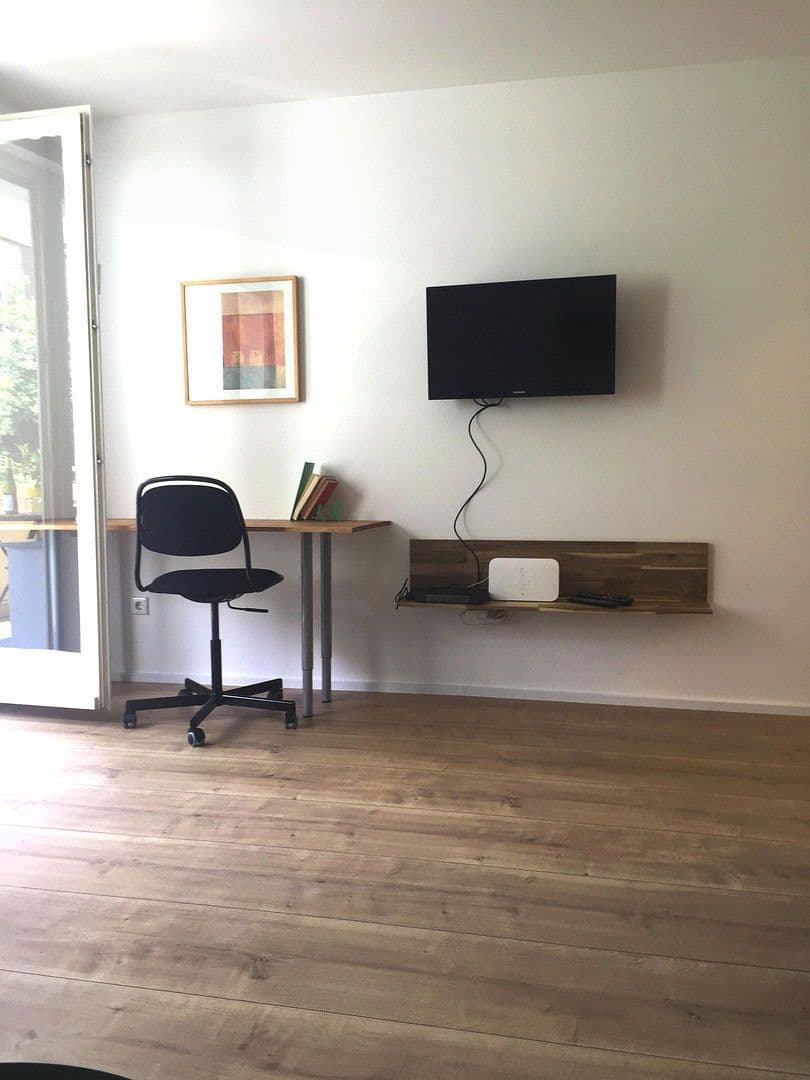 Pronájem bytu 1+1 28 m², Konkordiastr 38A, Düsseldorf Unterbilk, Severní Porýní-Vestfálsko Pronájem bytu 1+1 28 m², Konkordiastr 38A, Düsseldorf Unterbilk, Severní Porýní-Vestfálsko