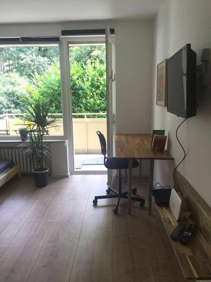 Pronájem bytu 1+1 28 m², Konkordiastr 38A, Düsseldorf Unterbilk, Severní Porýní-Vestfálsko Pronájem bytu 1+1 28 m², Konkordiastr 38A, Düsseldorf Unterbilk, Severní Porýní-Vestfálsko