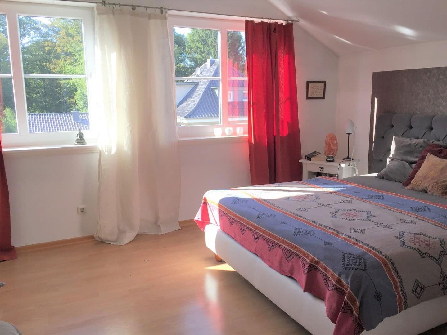 Pronájem bytu 2+1 92 m², Köln, Severní Porýní-Vestfálsko Pronájem bytu 2+1 92 m², Köln, Severní Porýní-Vestfálsko