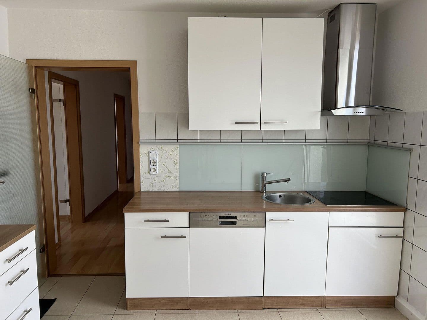 Pronájem bytu 3+1 79 m², Hildesheim, Dolní Sasko Pronájem bytu 3+1 79 m², Hildesheim, Dolní Sasko
