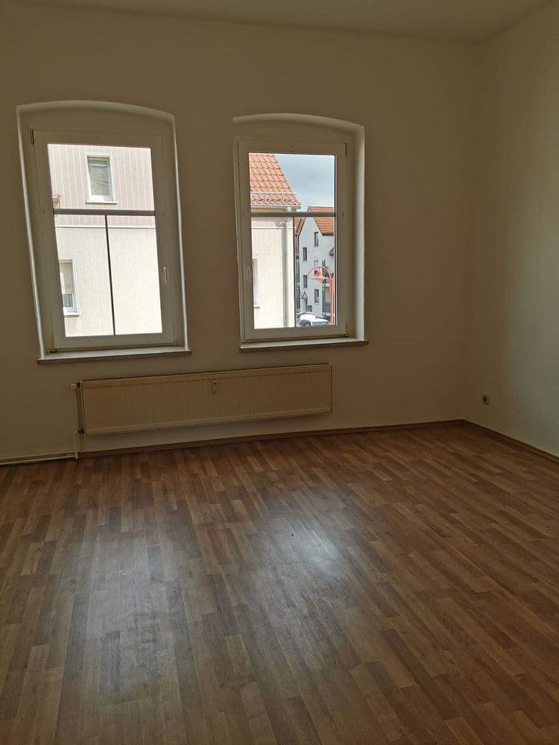 Pronájem bytu 1+1 38 m², Leipziger Vorstadt 18, Pegau, Sasko Pronájem bytu 1+1 38 m², Leipziger Vorstadt 18, Pegau, Sasko