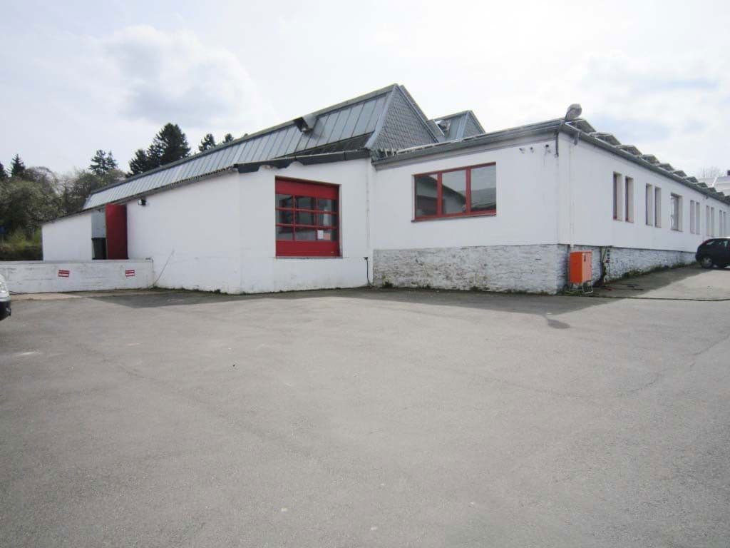 Pronájem nebytového prostoru 2.200 m², Hermeskeil, Porýní-Falc Pronájem nebytového prostoru 2.200 m², Hermeskeil, Porýní-Falc