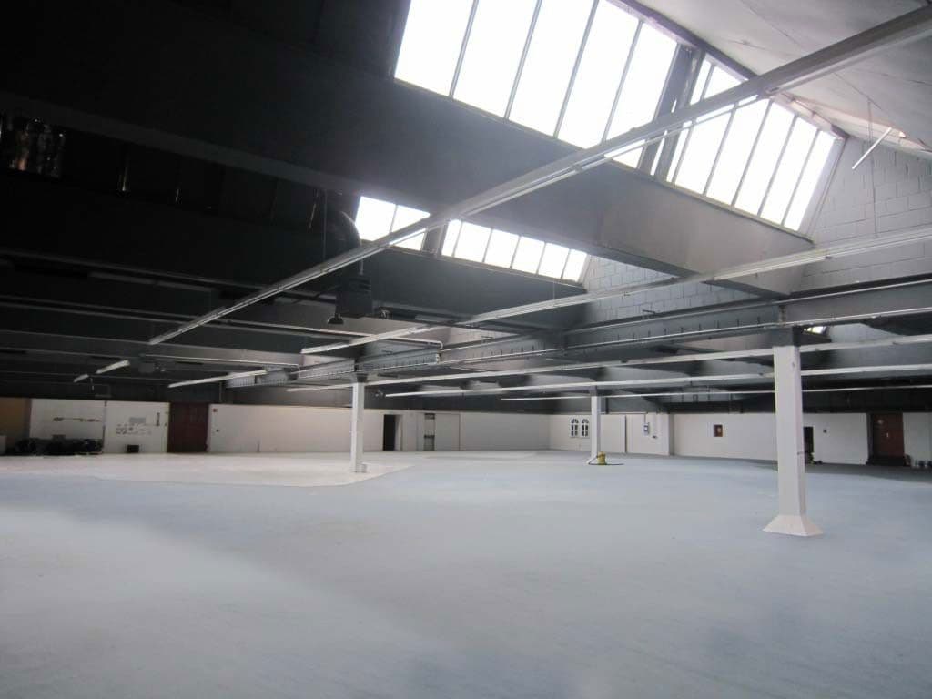 Pronájem nebytového prostoru 2.200 m², Hermeskeil, Porýní-Falc Pronájem nebytového prostoru 2.200 m², Hermeskeil, Porýní-Falc