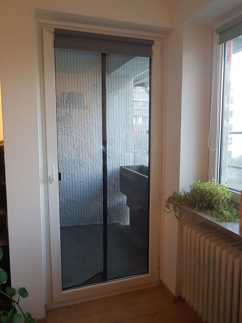 Pronájem bytu 1+1 32 m², Augsburg, Bavorsko Pronájem bytu 1+1 32 m², Augsburg, Bavorsko