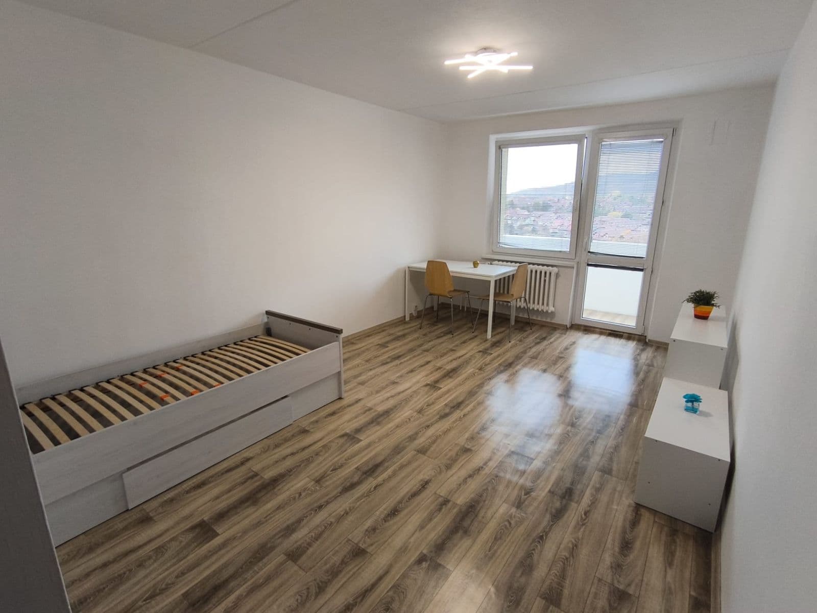 Pronájem bytu 1+kk 30 m², Brněnská, Kuřim, Jihomoravský kraj Pronájem bytu 1+kk 30 m², Brněnská, Kuřim, Jihomoravský kraj
