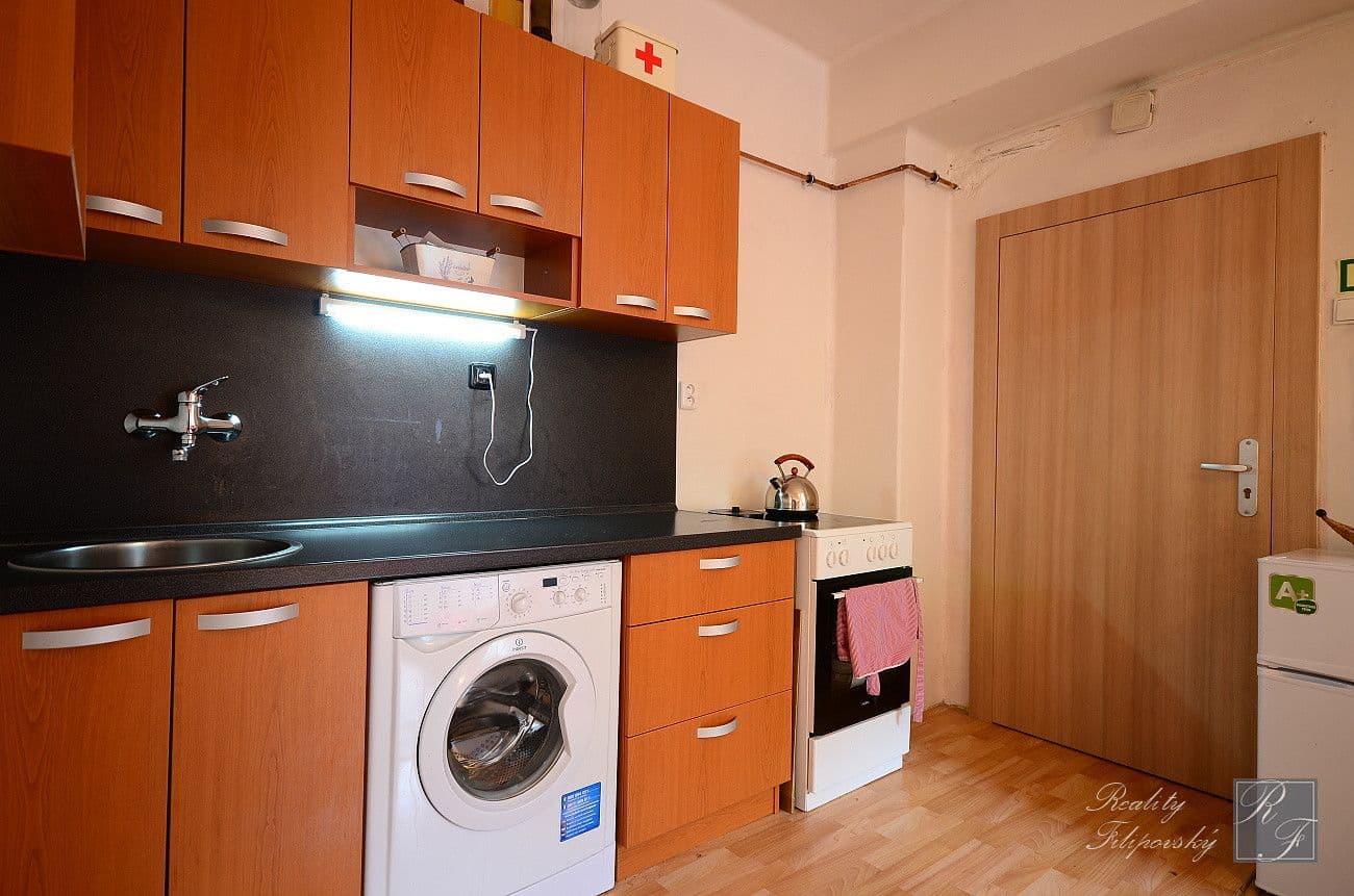 Prodej bytu 2+kk 29 m², Důlce, Ústí nad Labem, Ústecký kraj Prodej bytu 2+kk 29 m², Důlce, Ústí nad Labem, Ústecký kraj