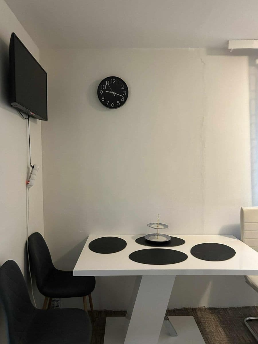 Prodej bytu 2+1 42 m², Laudova, Praha, Praha Prodej bytu 2+1 42 m², Laudova, Praha, Praha