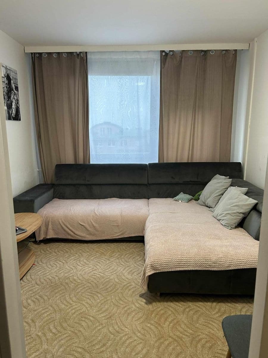 Prodej bytu 2+1 42 m², Laudova, Praha, Praha Prodej bytu 2+1 42 m², Laudova, Praha, Praha