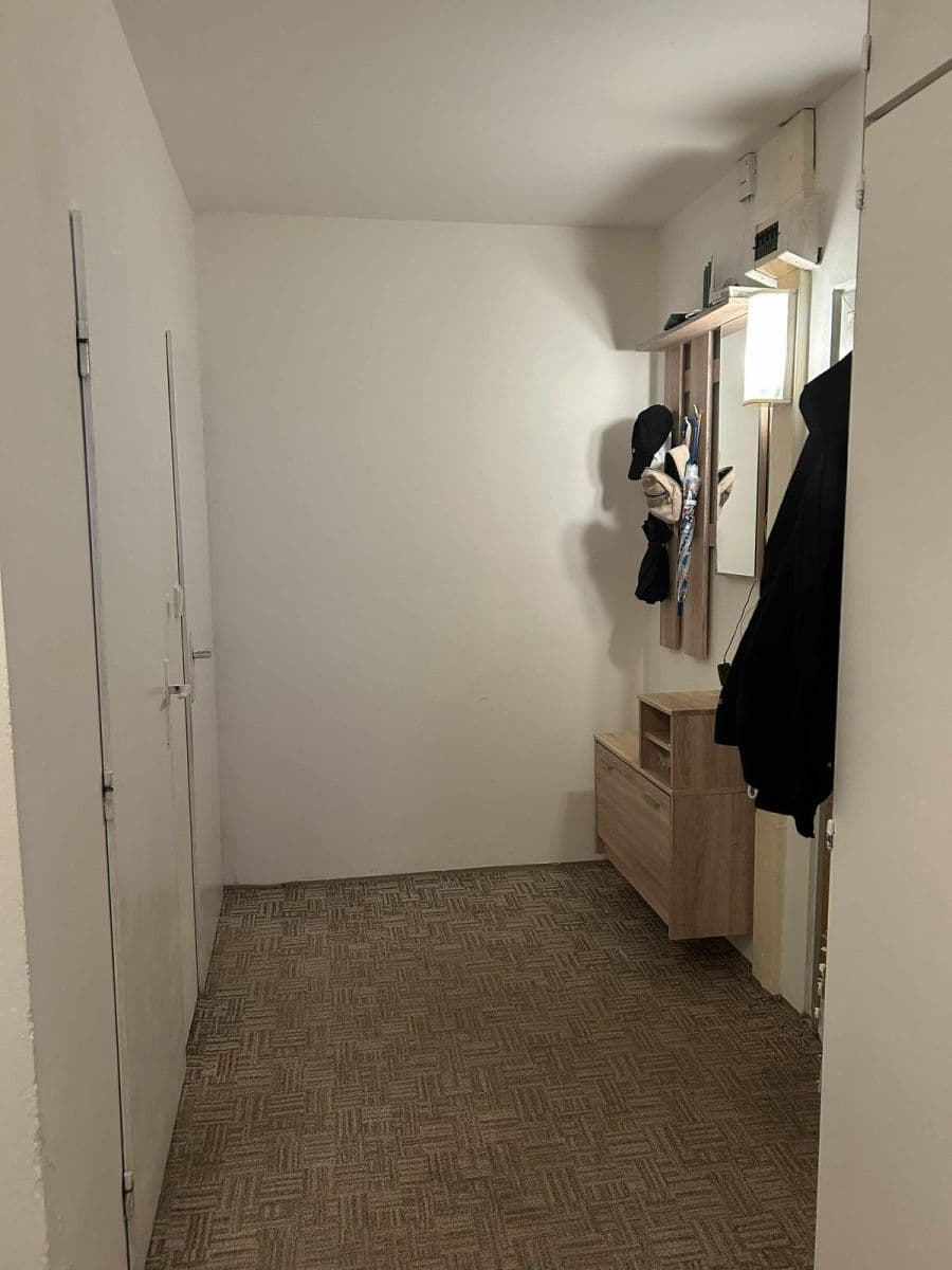 Prodej bytu 2+1 42 m², Laudova, Praha, Praha Prodej bytu 2+1 42 m², Laudova, Praha, Praha