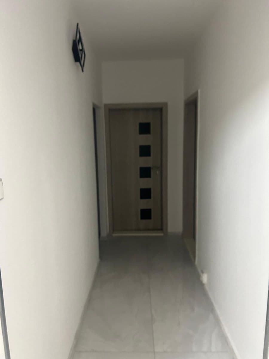 Pronájem bytu 2+1 65 m², V křovinách, Olomouc, Olomoucký kraj Pronájem bytu 2+1 65 m², V křovinách, Olomouc, Olomoucký kraj