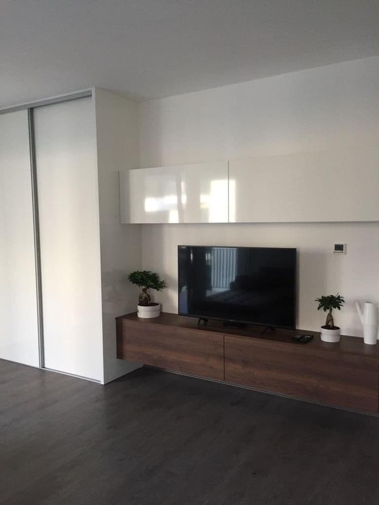 Pronájem bytu 1+1 45 m², Karpatská, Trenčín, Trenčiansky kraj Pronájem bytu 1+1 45 m², Karpatská, Trenčín, Trenčiansky kraj